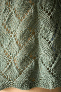 Arum Shawl Kit (Universal Yarn)