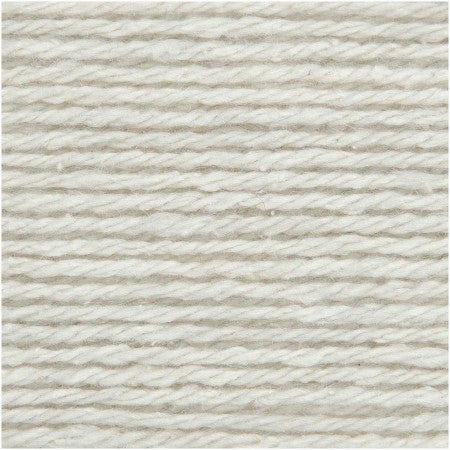 Luxury Natural Silk Blend (Universal Yarn)