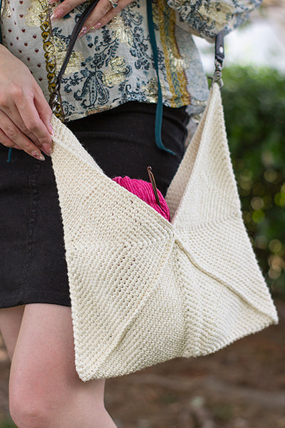 Kite Handbag - Crochet Pattern (Universal Yarn)