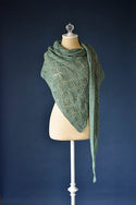 Arum Shawl Kit (Universal Yarn)