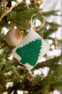 Deck the Halls Knit : Home for the Holidays 2024 Kit (Universal Yarn)