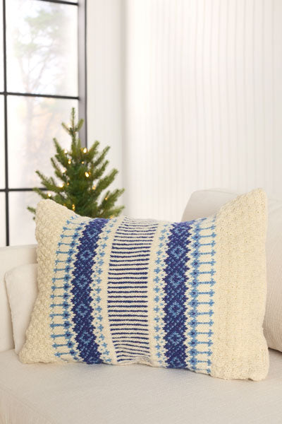 Flurries Pillow Cover : Home for the Holidays 2024 Kit (Universal Yarn)