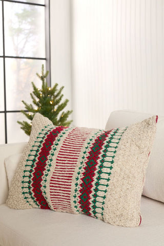 Yuletide Pillow Cover : Home for the Holidays 2024 Kit (Universal Yarn)