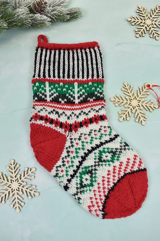 Holiday Stockings Kit (Universal Yarn)