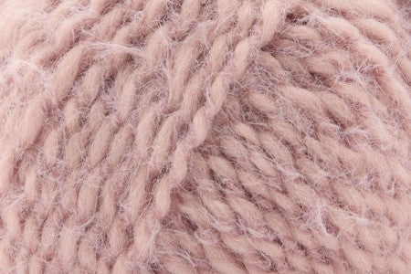 Bruna Cowl Kit (Universal Yarn)