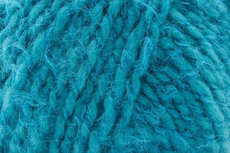 Bruna Cowl Kit (Universal Yarn)