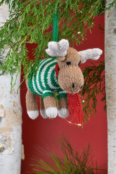 Frosty Friends Kit (Universal Yarn)