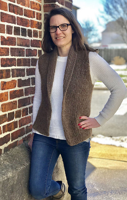 3285 Vest (Plymouth Yarn)