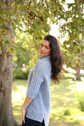3372 Florentina Pullover (Plymouth Yarn)