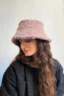 Buklet Hat Kit (Urth Yarns)