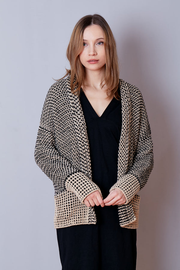 Crosshatch Cardigan Kit (Urth Yarns)