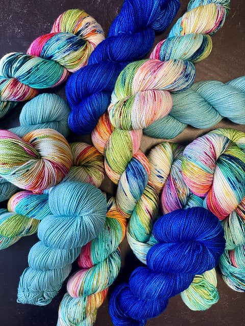 Love Your Store 2025 Pattern (Baah Yarn)