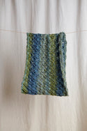 Lantern Lace Cowl Kit (Urth Yarns)