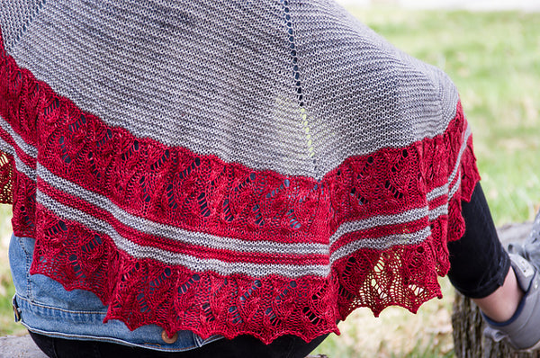 M126 Otherwhiles Shawl (Plymouth Yarn)