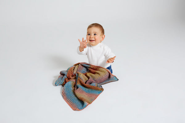 Puppytooth Blanket Crochet Kit (Urth Yarns)