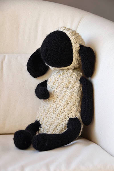 Sheldon Sheep Kit (Universal Yarn)