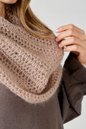 Tufa Cowl Kit (Urth Yarns)