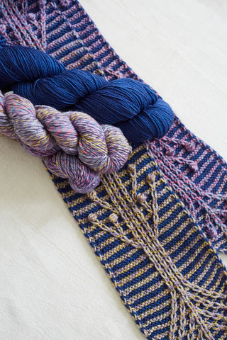 Buy ulgen-hickory-and-indigo Ulukayn Kit (Urth Yarns)