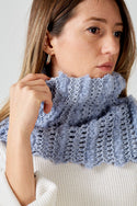 Urchin Cowl Kit (Urth Yarns)