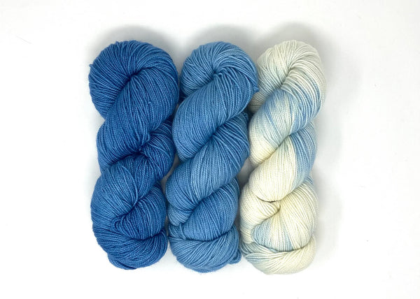 Gradient Bias Shawl Kit (Baah Yarn)