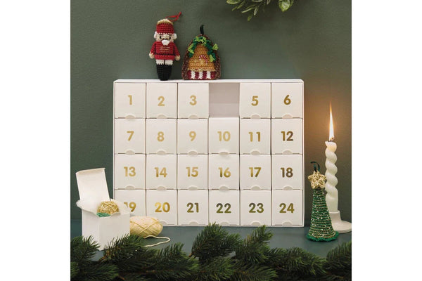 Ricorumi Advent Calender Weihnachtsmarkt - Crochet (Universal Yarns)