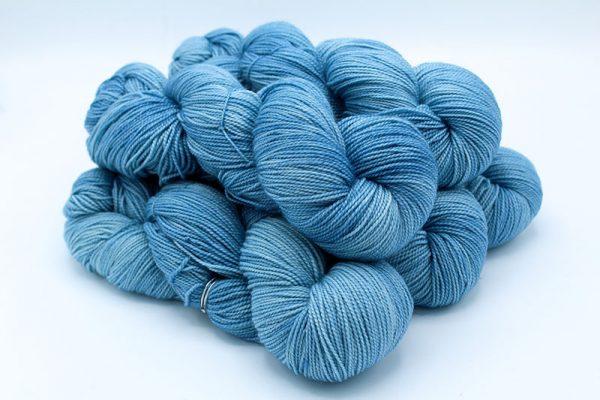 Gracious Sweater Kit (Espace Tricot)