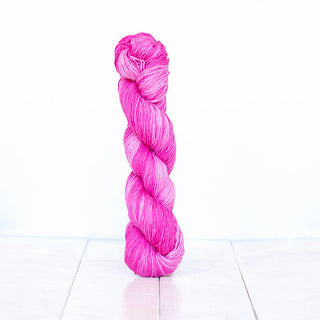 Buy monokrom-cotton-1211 Dunya Market Bag Crochet Kit (Urth Yarns) Online Only