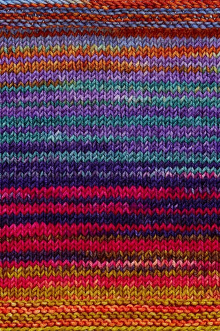 Buy uneek-worsted-4024 Uneek Worsted (Urth Yarns) Online Only