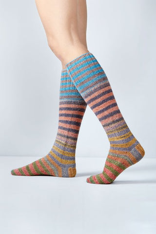 Buy 70 Uneek Sock Kit (Urth Yarns)